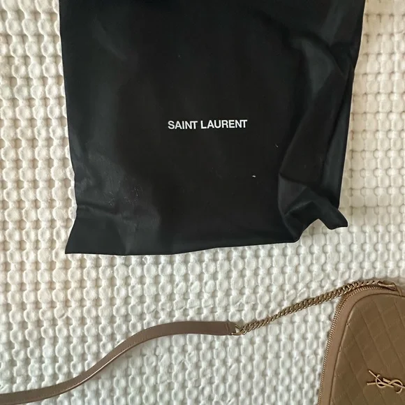 Yves Saint Laurent Gaby Mini Quilted Crossbody Bag - Picture 4 of 7